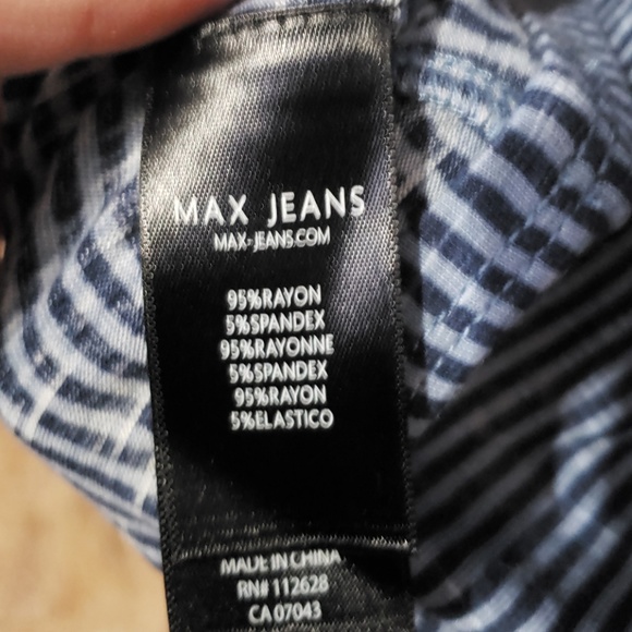 Max Jeans striped off the shoulder top - Picture 4 of 4